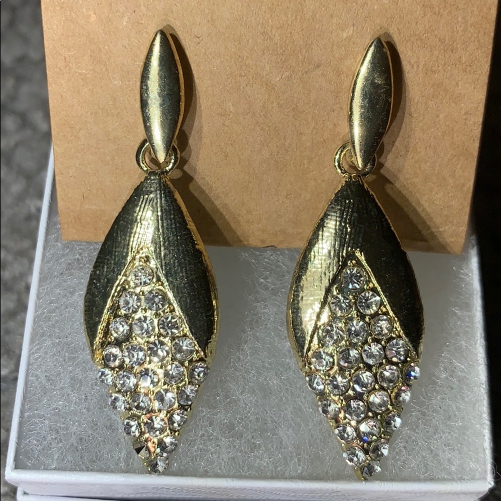 Drop earrings - Picture 3 of 4